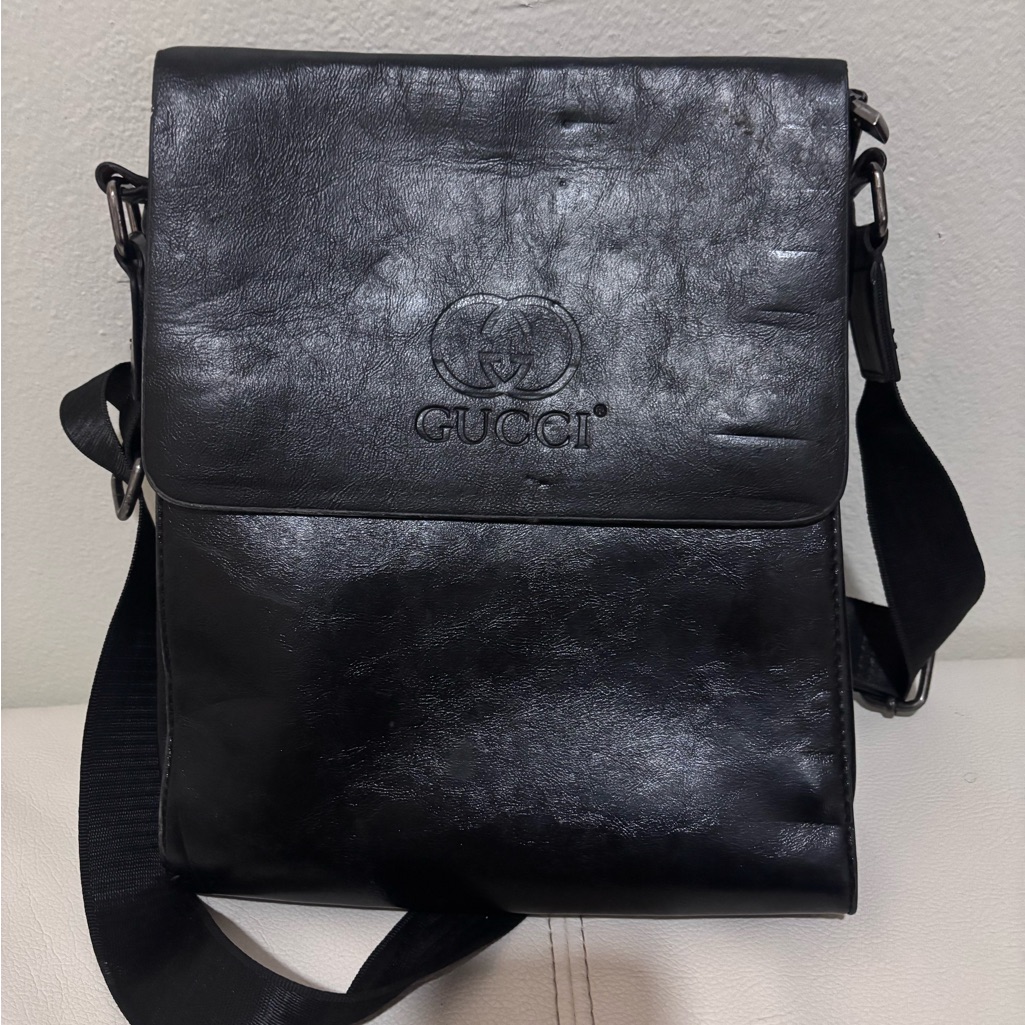 Gucci Black Leather Messenger Crossbody Bag For Men